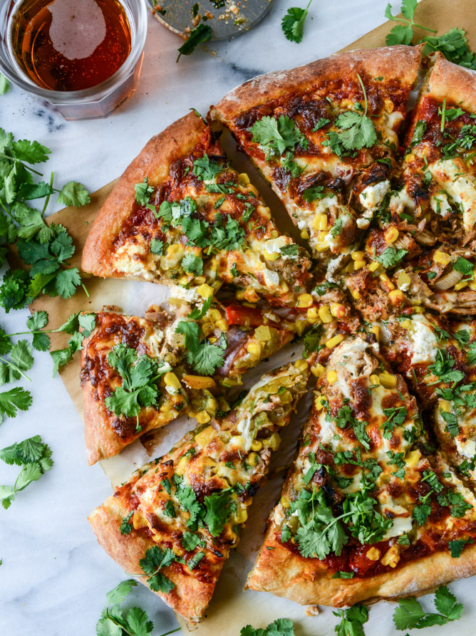 honey chipotle chicken pizza with goat cheese I howsweeteats.com
