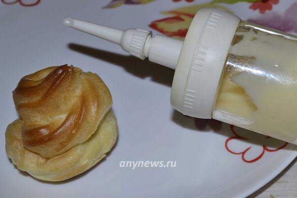 Заварное пирожное с заварным кремом