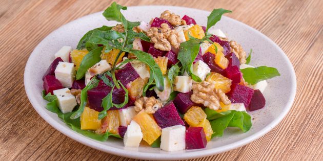 Салат из варёной свёклы с апельсином, орехами, фетой и цитрусово-медовой заправкой как приготовить салат из свёклы