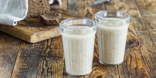 Овсяный кисель с ржаным хлебом Овсяный кисель с ржаным хлебом