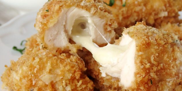 Куриные наггетсы с моцареллой Куриные наггетсы с моцареллой