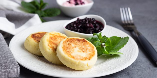Сырники с яблоками Как приготовить сырники с яблоками: лучший рецепт