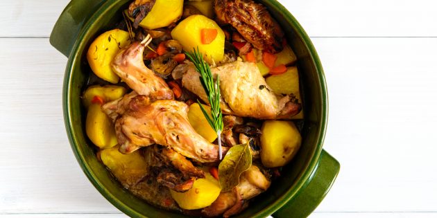 Кролик в горшочке с картофелем и морковью Кролик в горшочке с картофелем и морковью в духовке: простой рецепт