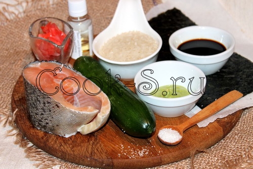 Суши с лососем и огурцом - ингредиенты