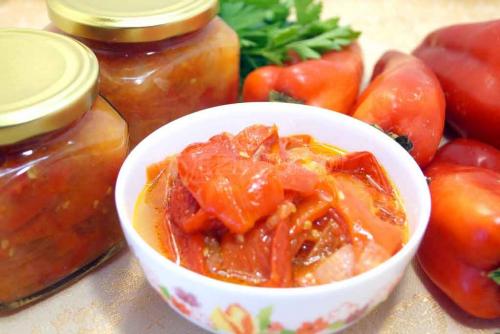 Рецепт перца с петрушкой и чесноком. Вкусные рецепты жаренного перца на зиму: с чесноком и зеленью, с петрушкой, в масле