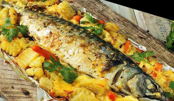 запеченная скумбрия с картошкой