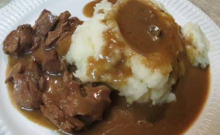 тушеная капуста с мясом блюдо