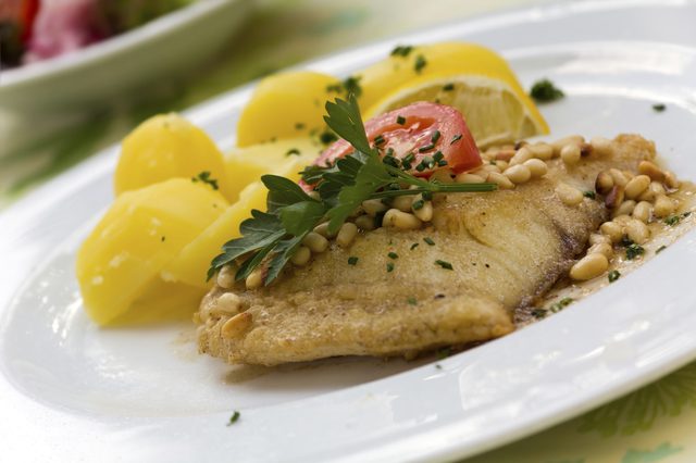 судак запеченный в духовке кусочками рецепт с фото