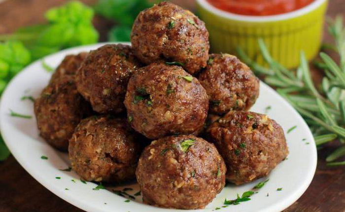сколько варить фрикадельки из свинины