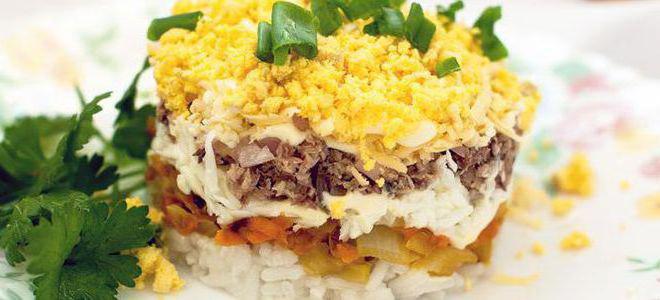салат из консервы сайра с яйцом рисом