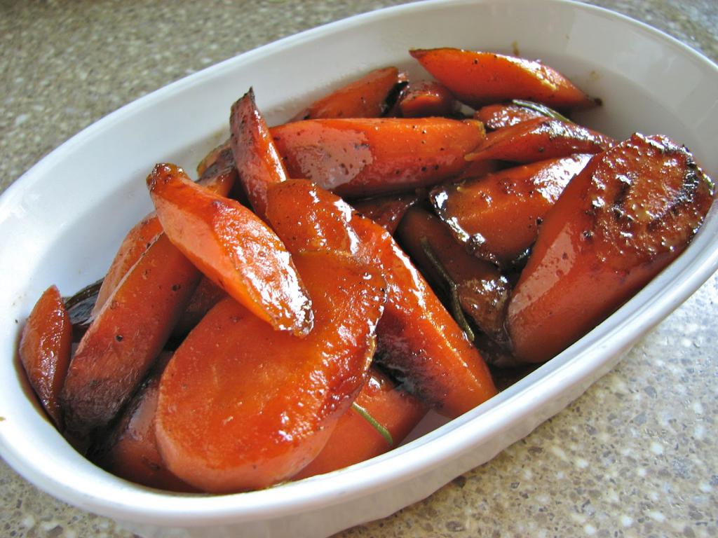 готовая карамелизированная морковь