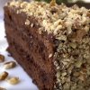 Шоколадный торт с орехами и вареной сгущёнкой Шоколадный торт с орехами и вареной сгущёнкой