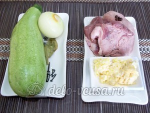 Кабачки фаршированные мясом: Ингредиенты Кабачки фаршированные мясом: Ингредиенты