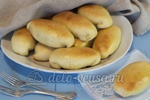 Пирожки с яйцом и луком в духовке