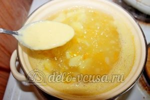 Овощной суп с клецками: Добавляем в суп тесто