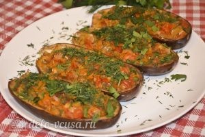 Баклажаны, фаршированные овощами