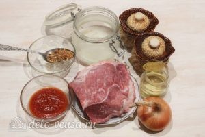 Подлива из свинины с томатной пастой: Ингредиенты Подлива из свинины с томатной пастой: Ингредиенты