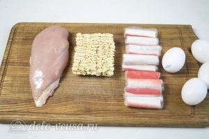 Салат из лапши быстрого приготовления: Ингредиенты Салат из лапши быстрого приготовления: Ингредиенты
