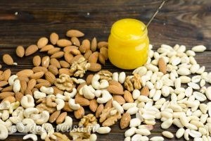Орехи с медом: Ингредиенты Орехи с медом: Ингредиенты