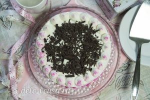 Бисквитный торт с творожным кремом: Украшаем верхушку торта