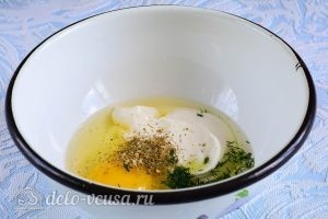 Рыба в кляре: Смешать ингредиенты