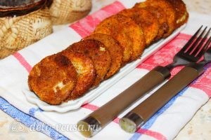 Кабачки, жаренные в сухарях