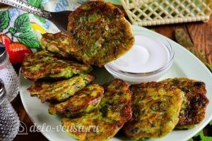 Кабачковые оладьи с сыром