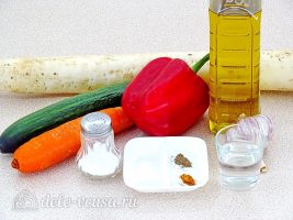 Салат из дайкона по-корейски: Ингредиенты Салат из дайкона по-корейски: Ингредиенты