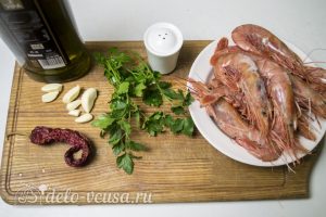 Креветки жареные в масле с чесноком: Ингредиенты Креветки жареные в масле с чесноком: Ингредиенты