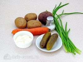 Закусочный салат с картофелем, морковью и свеклой: Ингредиенты