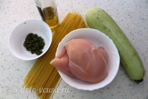 Паста с курицей, кабачками и соусом Песто: Ингредиенты Паста с курицей, кабачками и соусом Песто: Ингредиенты