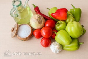 Жареный сладкий перец с томатным соусом: Ингредиенты