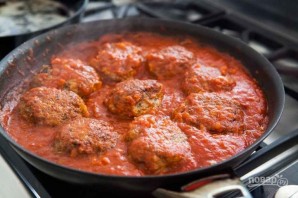 Итальянские мясные шарики в томатном соусе - фото шаг 11