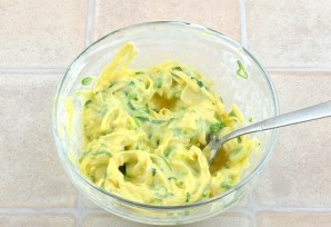 Пирожки с курицей и сыром - фото шаг 8