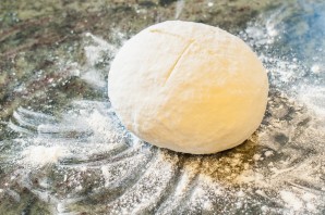 Пицца дрожжевая - фото шаг 4