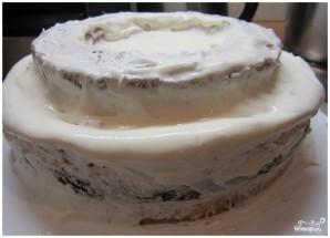 Бисквитный торт с вишней - фото шаг 10