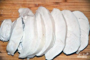Салат с блинами и курицей - фото шаг 4