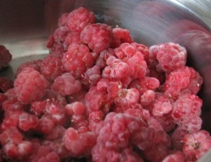 Малиновый бисквит - фото шаг 3
