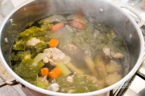 Вкусный куриный суп с лапшой - фото шаг 4