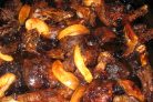 Утка кусочками с яблоками