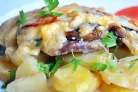 Картошка с шампиньонами и сыром в духовке