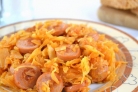 Квашеная капуста, тушеная с сосиской