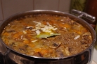 Мясо, тушенное с грибами