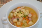 Гороховый суп с копченой грудинкой
