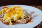 Мясо по-французски с ананасом