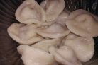 Пельмени из говяжьего фарша с луком