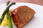 Мясной рулет из фарша