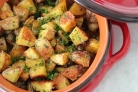 Картофель, запеченный с травами