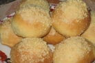 Воздушные булочки с сахаром