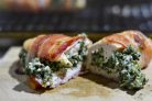 Куриные грудки с сыром и беконом